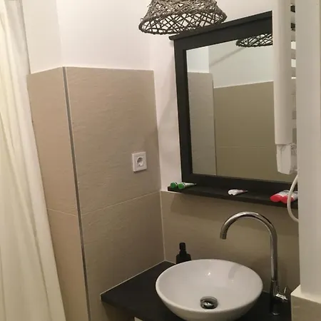 Aladar Apartment
